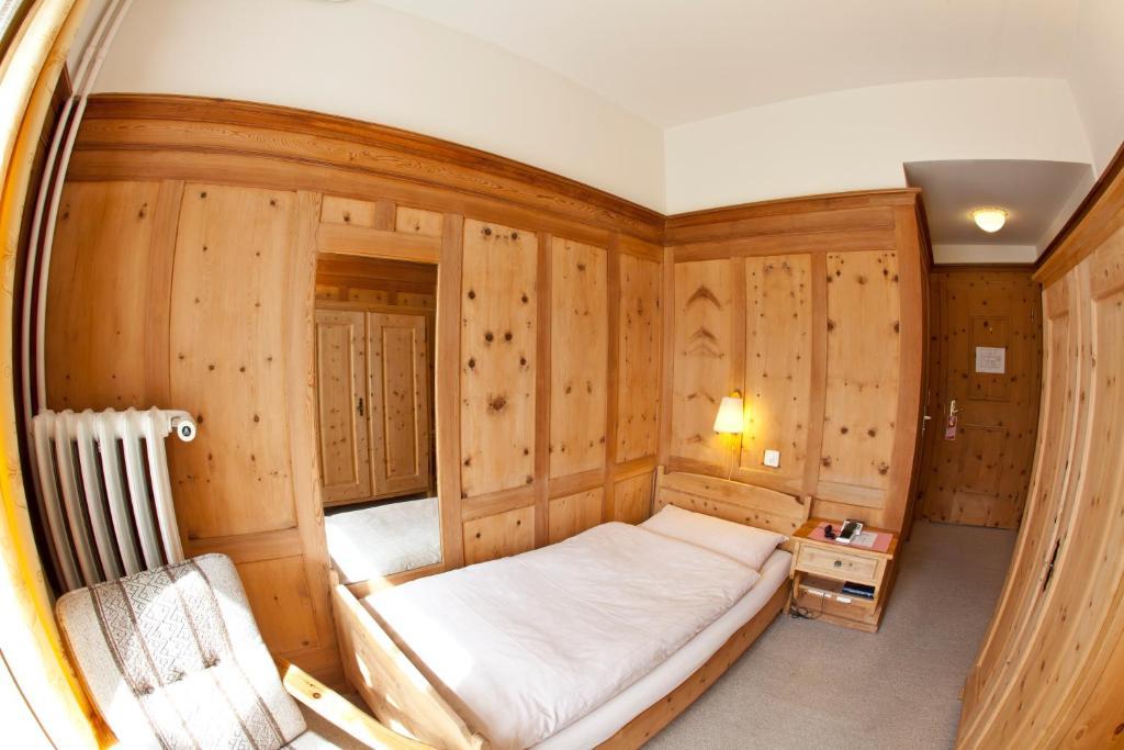 Hotel Post Pontresina Zimmer foto